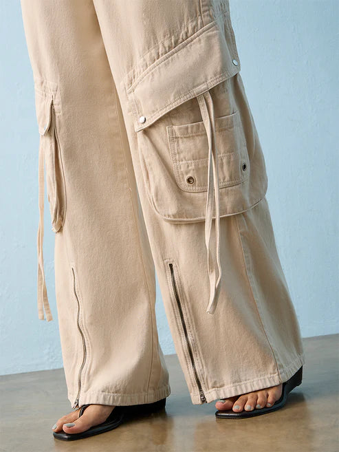 Nuon Light Beige High-Rise Cargo Jeans 3