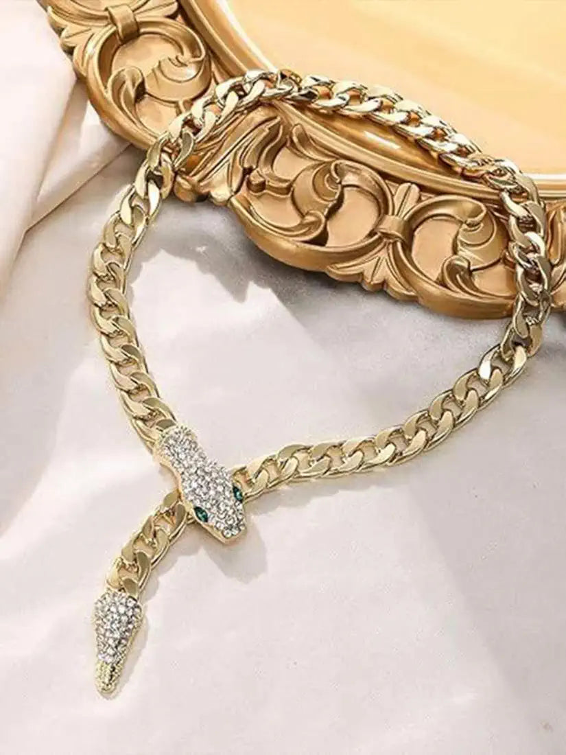 The Emerald Mystique Gaze Snake Choker 2