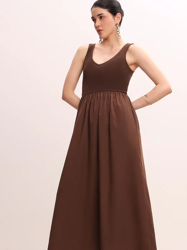 BROWN SLEEVELESS LONG DRESS 1