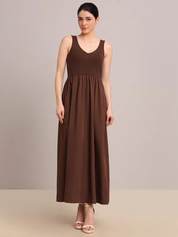 BROWN SLEEVELESS LONG DRESS 3