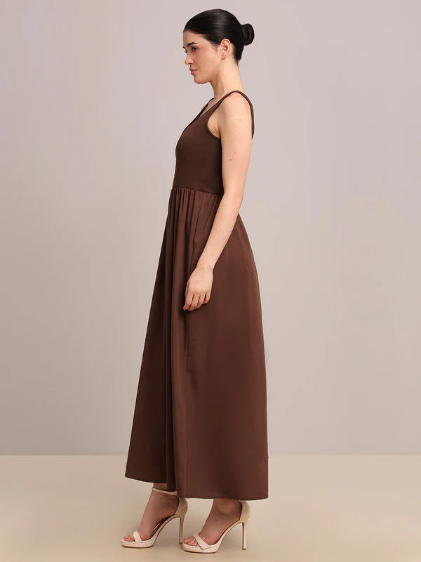 BROWN SLEEVELESS LONG DRESS 2