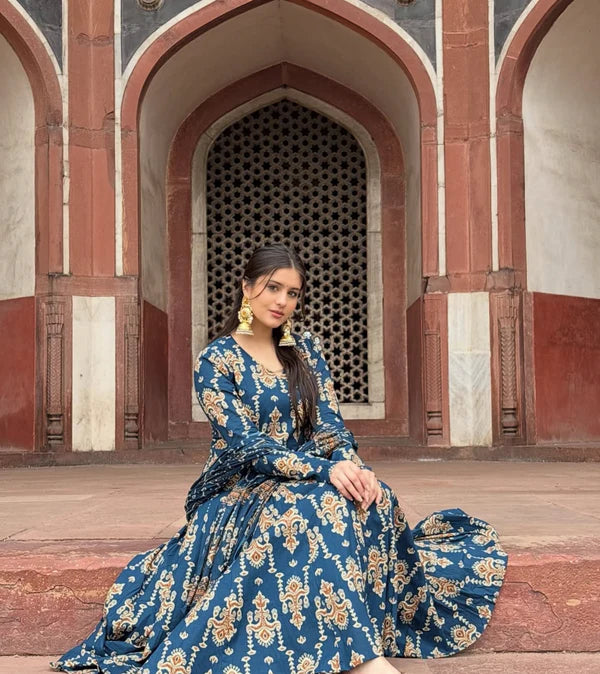 Noor-E-Neel Traditional Print Anarkali Suit Set with Mul Cotton Dupatta 4