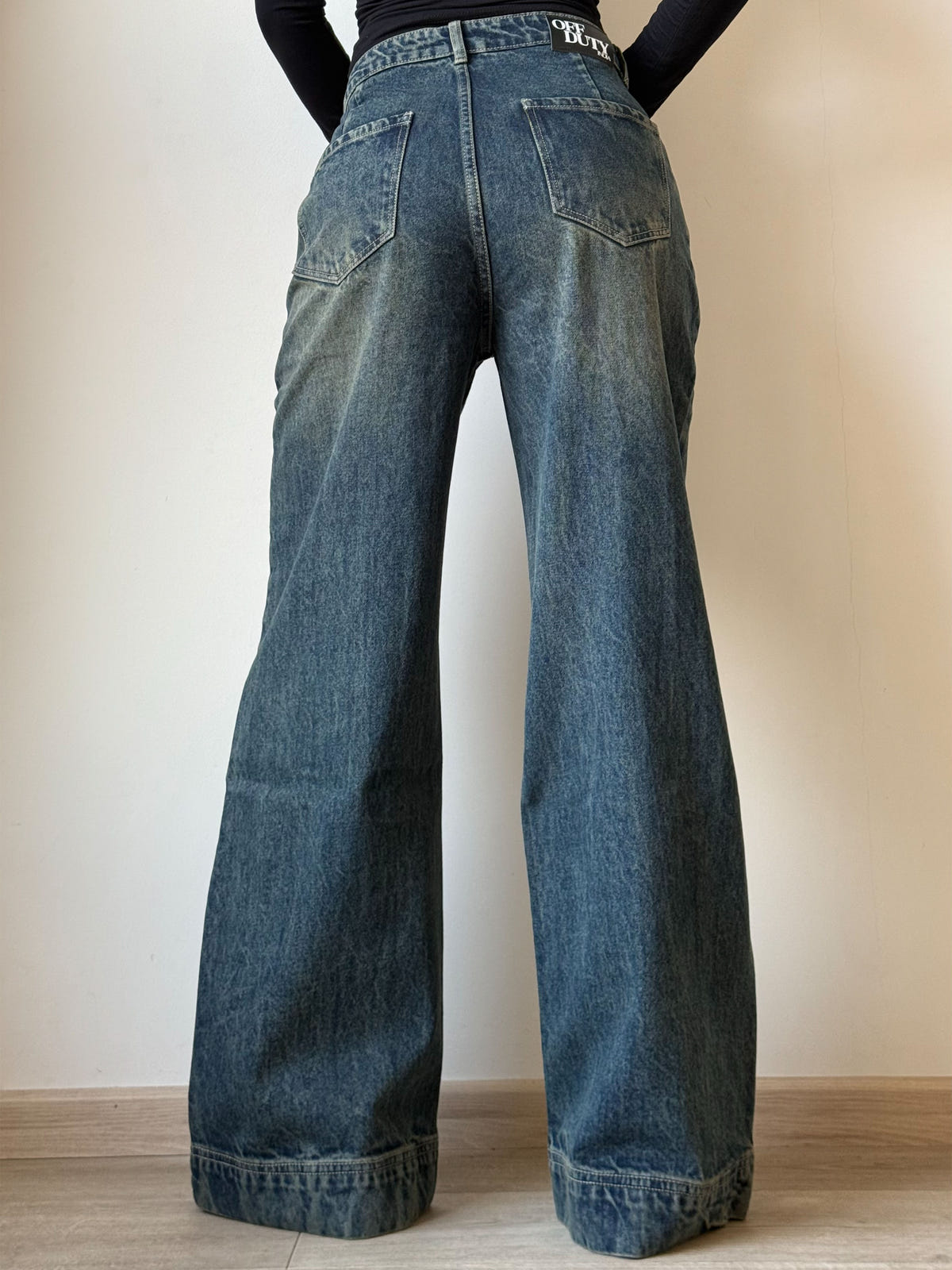 Tinted Vintage Washed Wide Leg Baggy Jeans 4