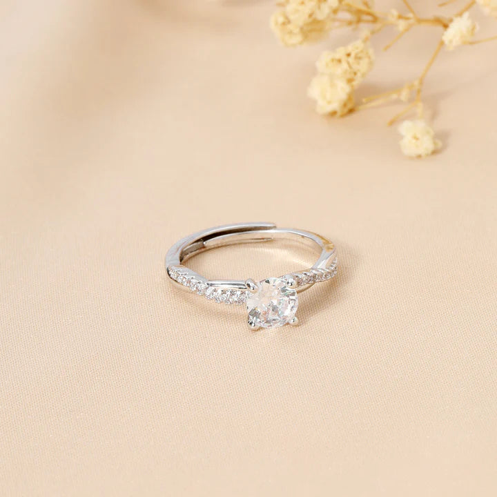 Ethereal Twist Silver Solitaire Ring 1