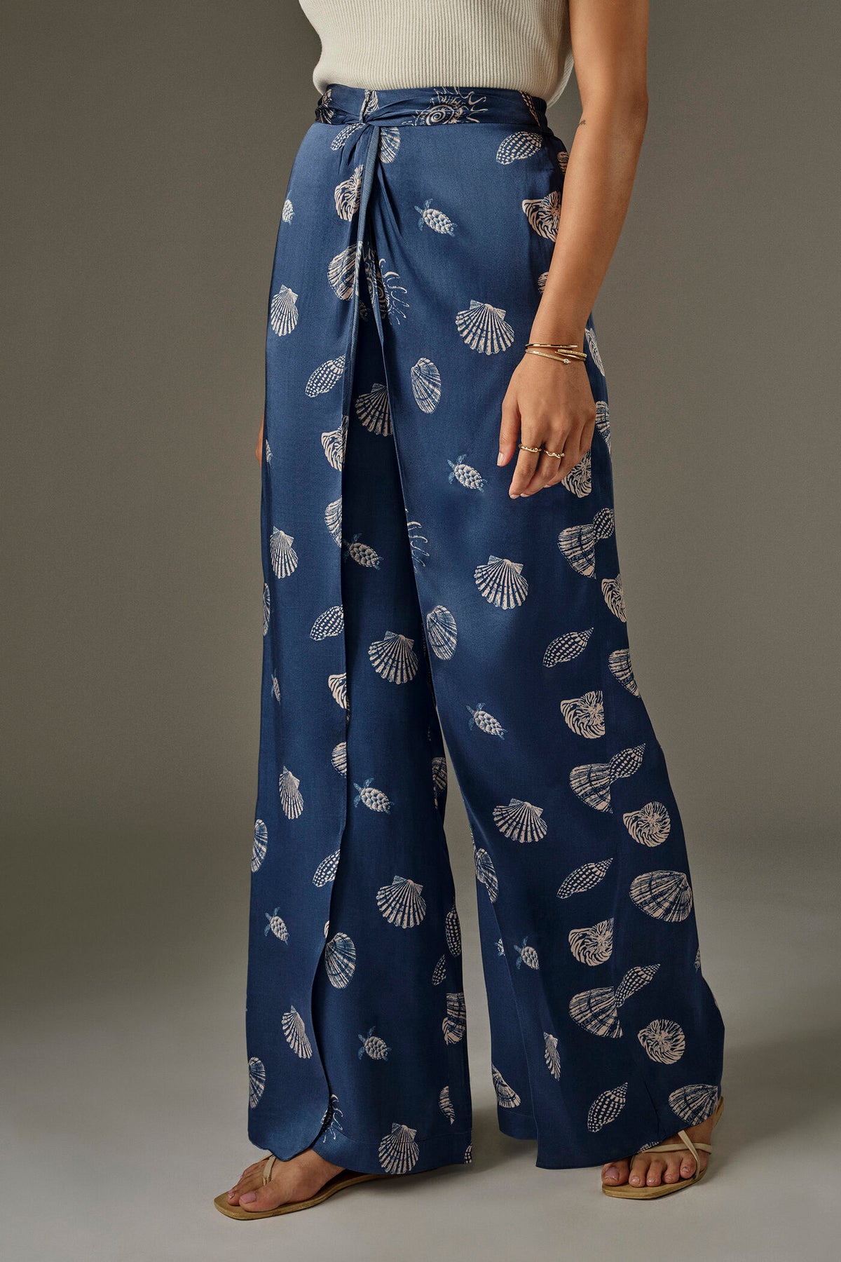 Overlap Shell Print Modal Pants - Navy 2