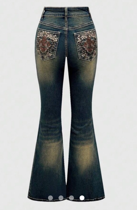 [ High Stretch ] Embroidered Flare Leg Jeans 1